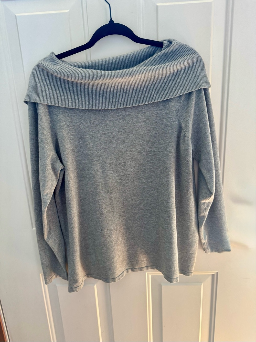 Chico's Light Gray Off-the-Shoulder Knit Sweater